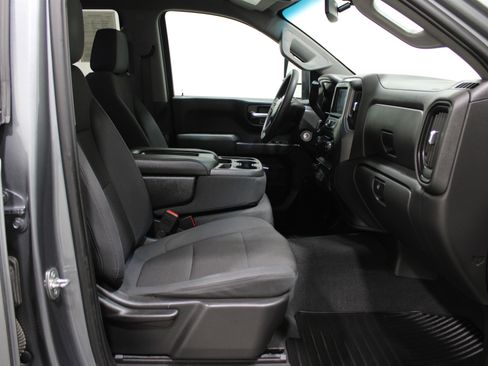 Used 2020 Chevrolet Silverado 1500 Custom w/ Custom Max Trailering Package image 27