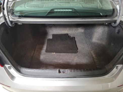 Used 2022 Honda Accord Sport image 9