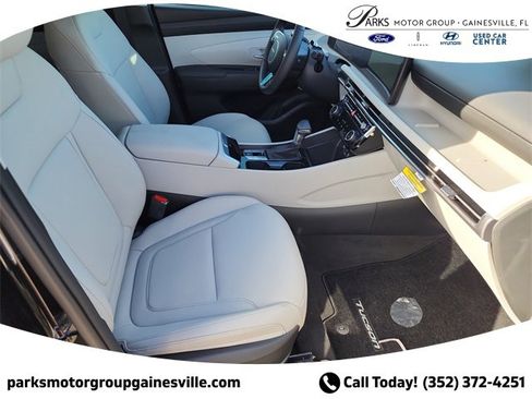New 2025 Hyundai Tucson SEL image 8