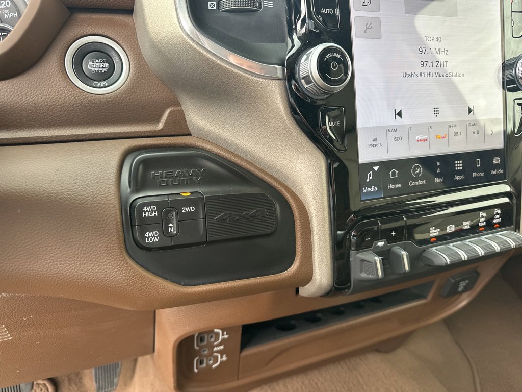 Used 2023 RAM 3500 Laramie AWD/4WD image 19