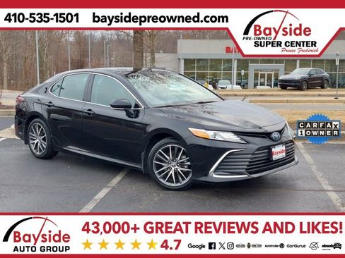 Used 2023 Toyota Camry XLE image 1