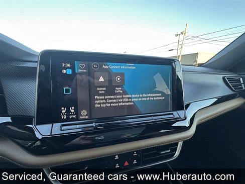 Used 2024 Volkswagen Atlas Cross Sport SEL image 42