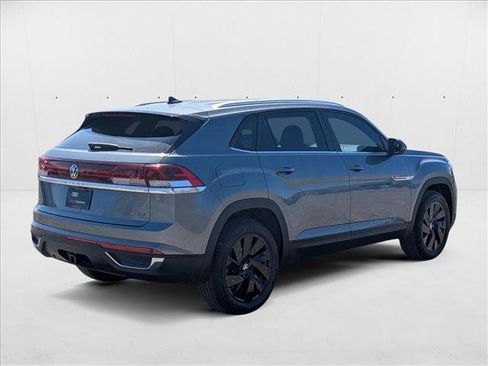 New 2025 Volkswagen Atlas Cross Sport SE image 2