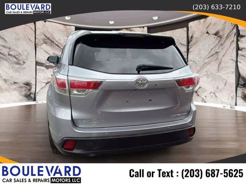 Used 2016 Toyota Highlander Limited image 6