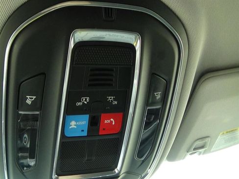 Certified 2023 Jeep Grand Cherokee L Laredo image 31