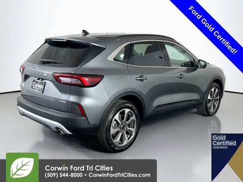 Used 2025 Ford Escape Platinum image 14