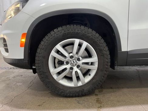 Used 2016 Volkswagen Tiguan S AWD/4WD image 21