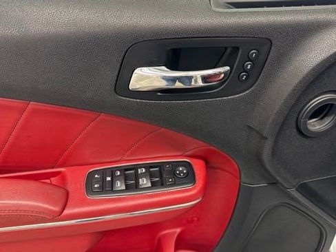 Used 2014 Dodge Charger R/T RWD image 18
