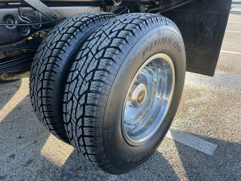 Used 2009 Ford F350 XL image 7