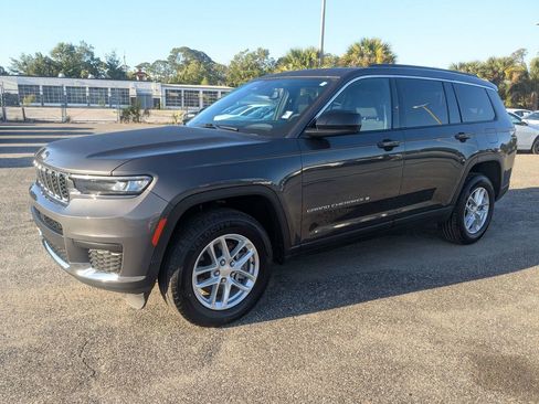 Used 2024 Jeep Grand Cherokee L Laredo RWD image 8