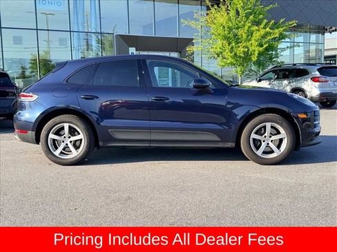 Used 2019 Porsche Macan AWD/4WD image 2