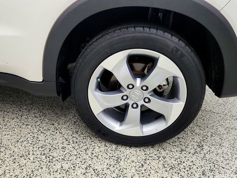 Used 2021 Honda HR-V LX image 9