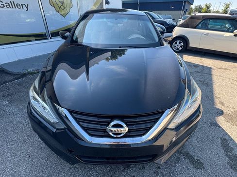 Used 2016 Nissan Altima 2.5 S w/ Power Driver Seat Package FWD image 10