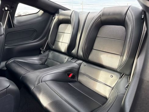 Used 2025 Ford Mustang GT Premium image 16