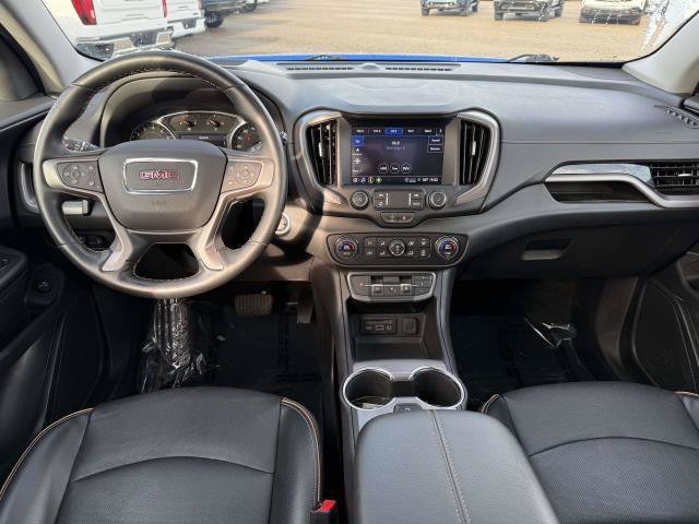 Used 2024 GMC Terrain AT4 w/ Tech Package AWD/4WD image 17
