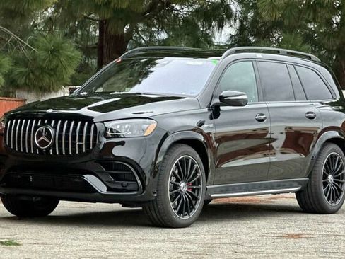 New 2026 Mercedes-Benz GLS 63 AMG 4MATIC image 8