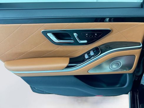 Used 2022 Mercedes-Benz S 580 4MATIC Sedan image 25