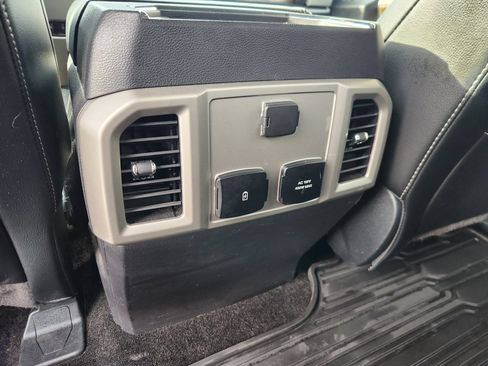 Used 2018 Ford F150 Lariat w/ FX4 Off-Road Package AWD/4WD image 42
