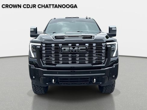 Used 2025 GMC Sierra 2500 Denali Ultimate AWD/4WD image 10
