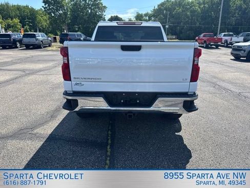 Used 2023 Chevrolet Silverado 1500 LT AWD/4WD image 4