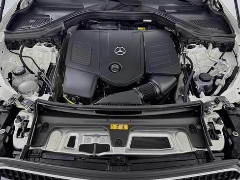 New 2026 Mercedes-Benz GLC 300 image 10