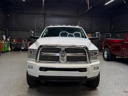 Used 2015 RAM 3500 Laramie Longhorn AWD/4WD image 2