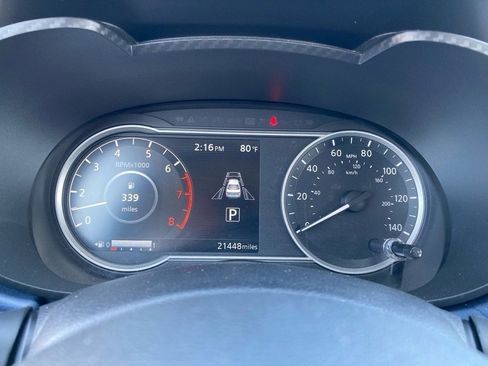 Used 2025 Nissan Versa SV image 14