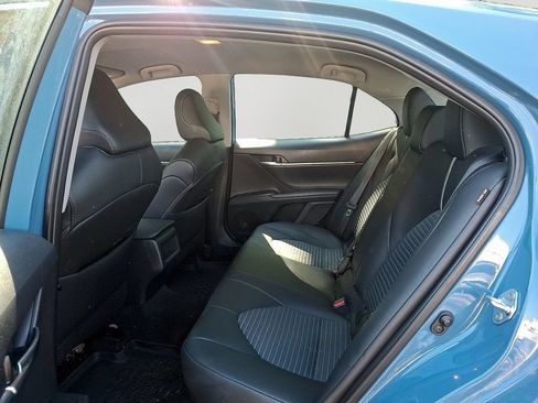 Used 2024 Toyota Camry SE FWD image 9