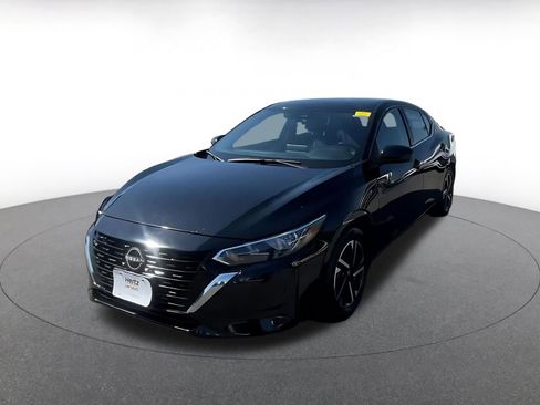 Used 2025 Nissan Sentra SV image 7