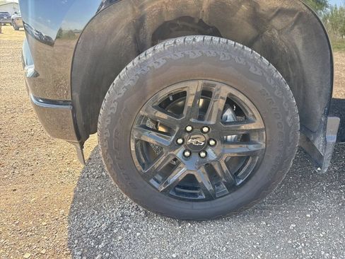 Used 2025 Chevrolet Silverado 1500 RST w/ Protection Package AWD/4WD image 16