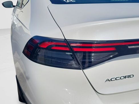 Used 2023 Honda Accord LX image 11