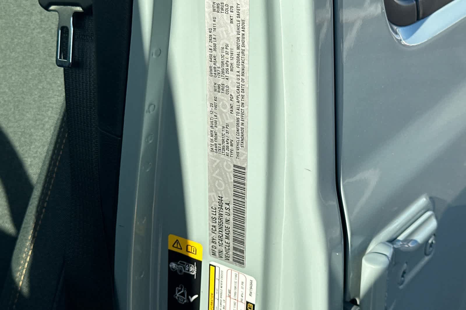 Used 2024 Jeep Wrangler Unlimited AWD/4WD image 28