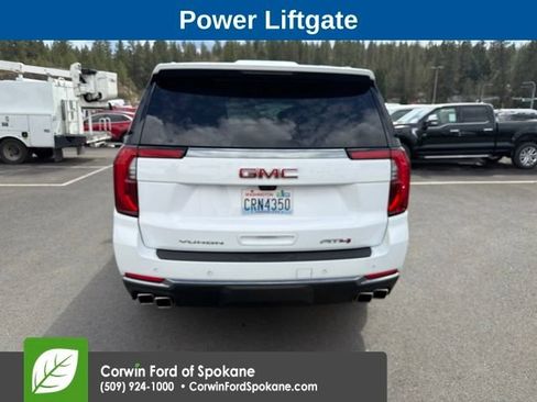 Used 2025 GMC Yukon XL AT4 w/ AT4 Premium Package AWD/4WD image 8