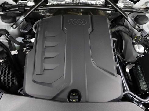 New 2025 Audi Q5 Premium Plus image 40