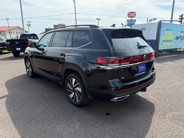 Used 2025 Volkswagen Atlas SE AWD/4WD image 5