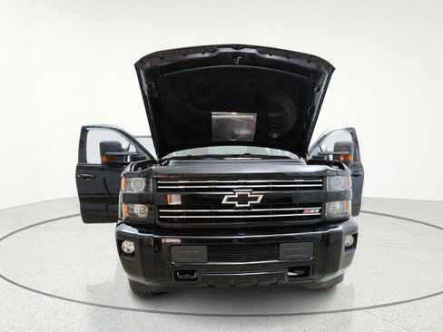 Used 2018 Chevrolet Silverado 2500 LTZ w/ Duramax Plus Package AWD/4WD image 11