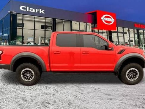 Used 2019 Ford F150 Raptor w/ Equipment Group 802A Luxury image 8