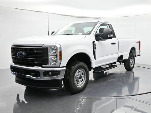 New 2026 Ford F250 XL w/ XL Chrome Package image 1