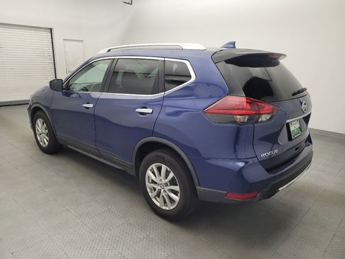 Used 2019 Nissan Rogue SV FWD image 5