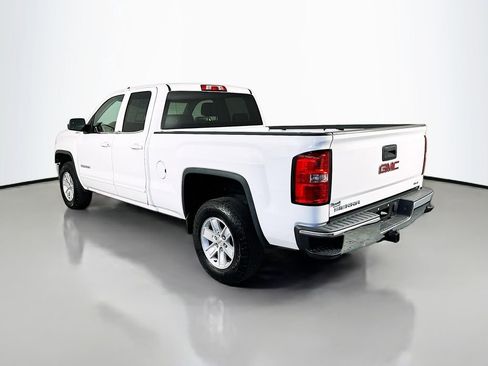 Used 2015 GMC Sierra 1500 SLE w/ SLE Value Package AWD/4WD image 5