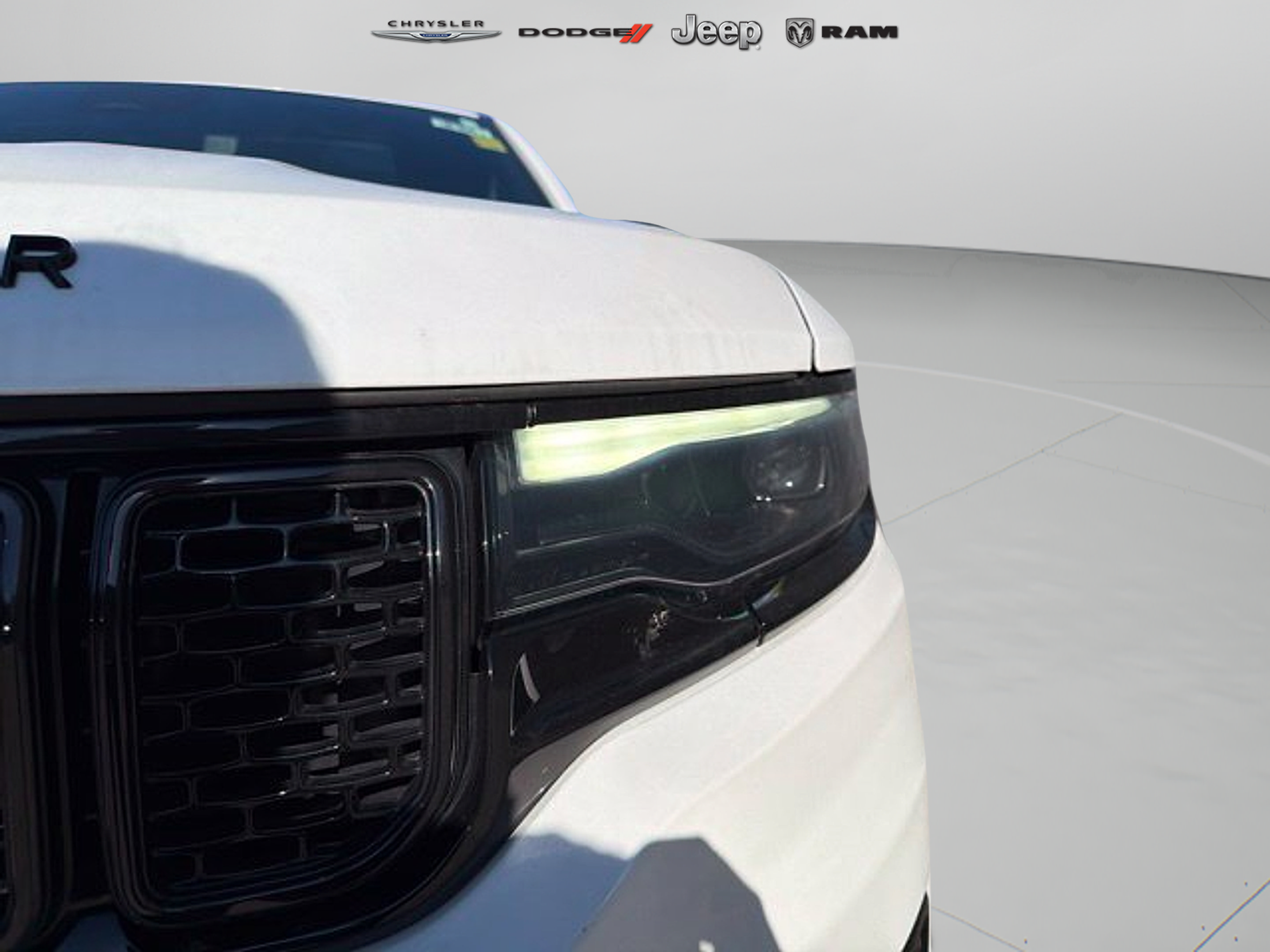 Used 2023 Jeep Wagoneer Series II AWD/4WD image 30