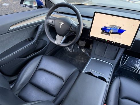 Used 2023 Tesla Model 3 Standard Range image 41