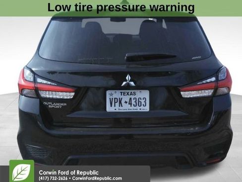 Used 2024 Mitsubishi Outlander Sport SE image 5