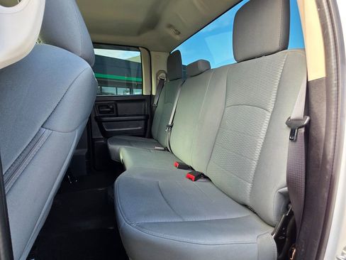 Used 2015 RAM 1500 Express image 22