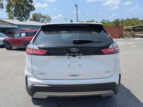 Used 2024 Ford Edge SEL w/ Convenience Package AWD/4WD image 5