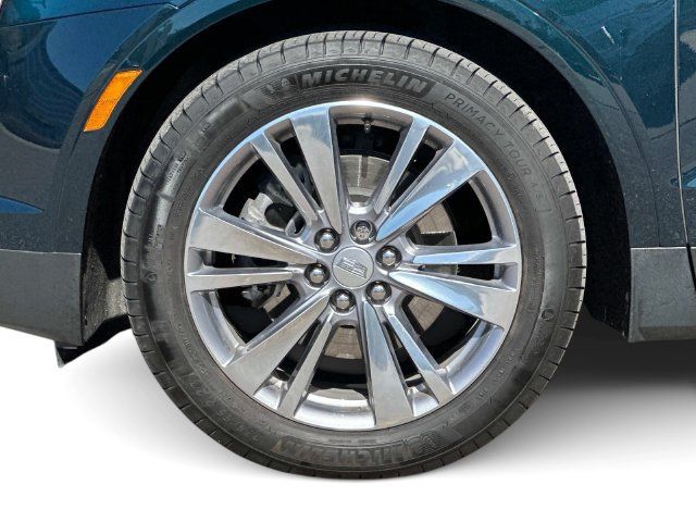 Used 2024 Cadillac XT5 Premium Luxury w/ LPO, Floor Liner Package AWD/4WD image 8