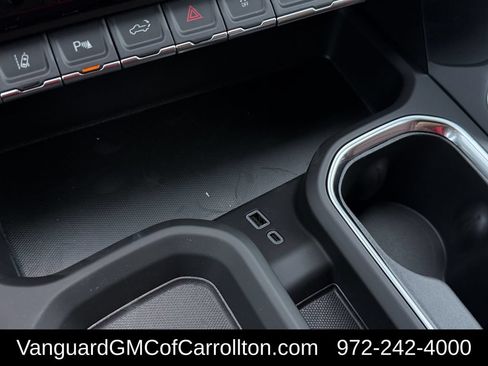 New 2026 GMC Sierra 2500 Denali Ultimate AWD/4WD image 17