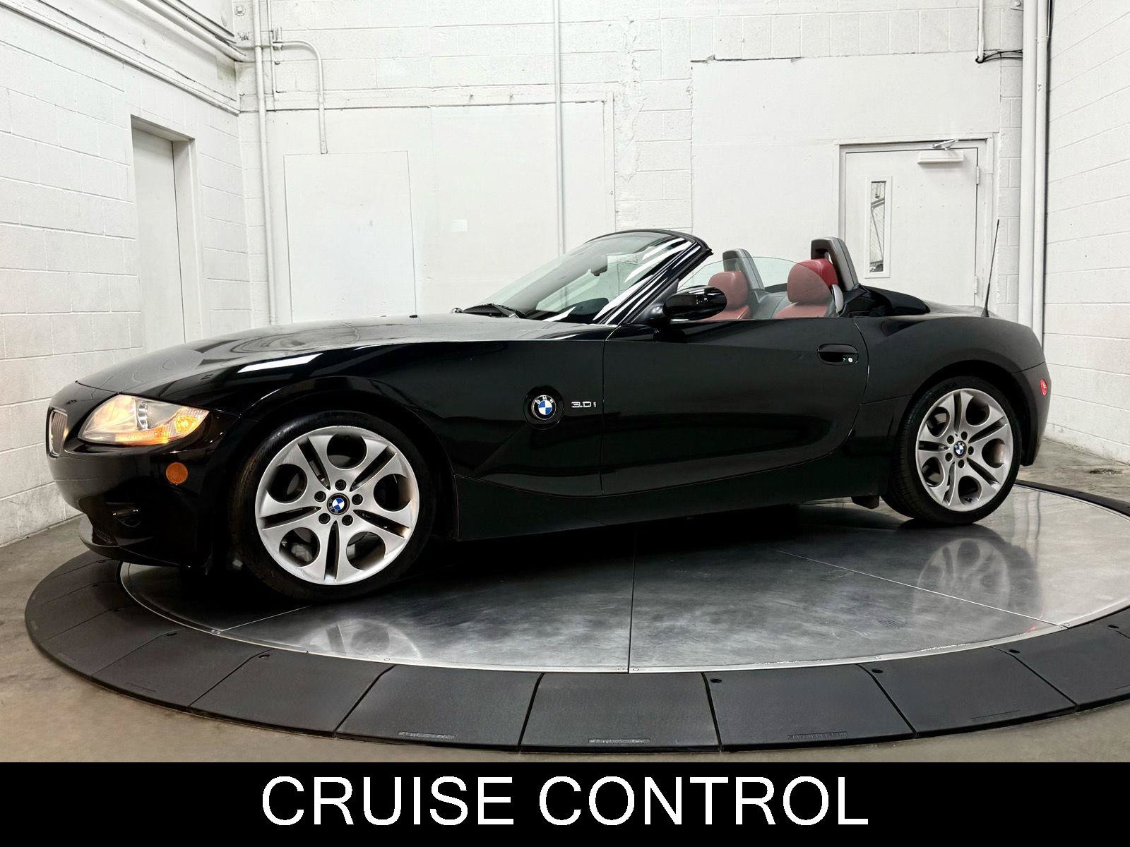 Used 2005 BMW Z4 3.0i RWD image 4