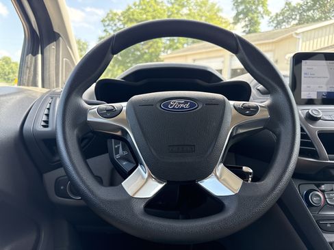 Used 2021 Ford Transit Connect XLT FWD image 26