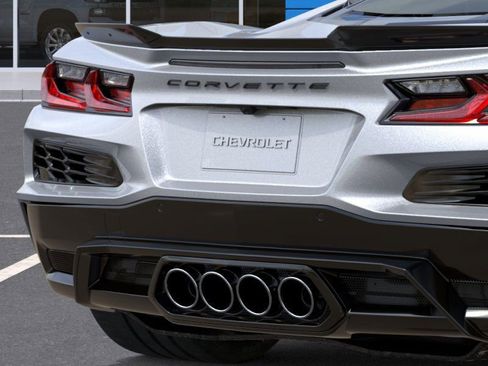 New 2026 Chevrolet Corvette Z06 w/ Stealth Interior Trim Package RWD image 16